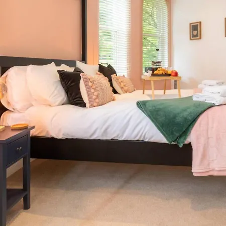 Διαμέρισμα Spacious 3 Bed, Parking, Long Welcome, Relocators, Families, Contractors Knaresborough