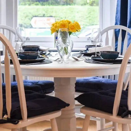 Spacious 3 Bed, Parking, Long Welcome, Relocators, Families, Contractors Διαμέρισμα Knaresborough